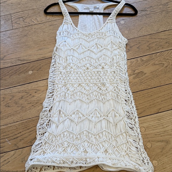 Diane von Furstenberg White Sheer crochet mini dress - Picture 4 of 8